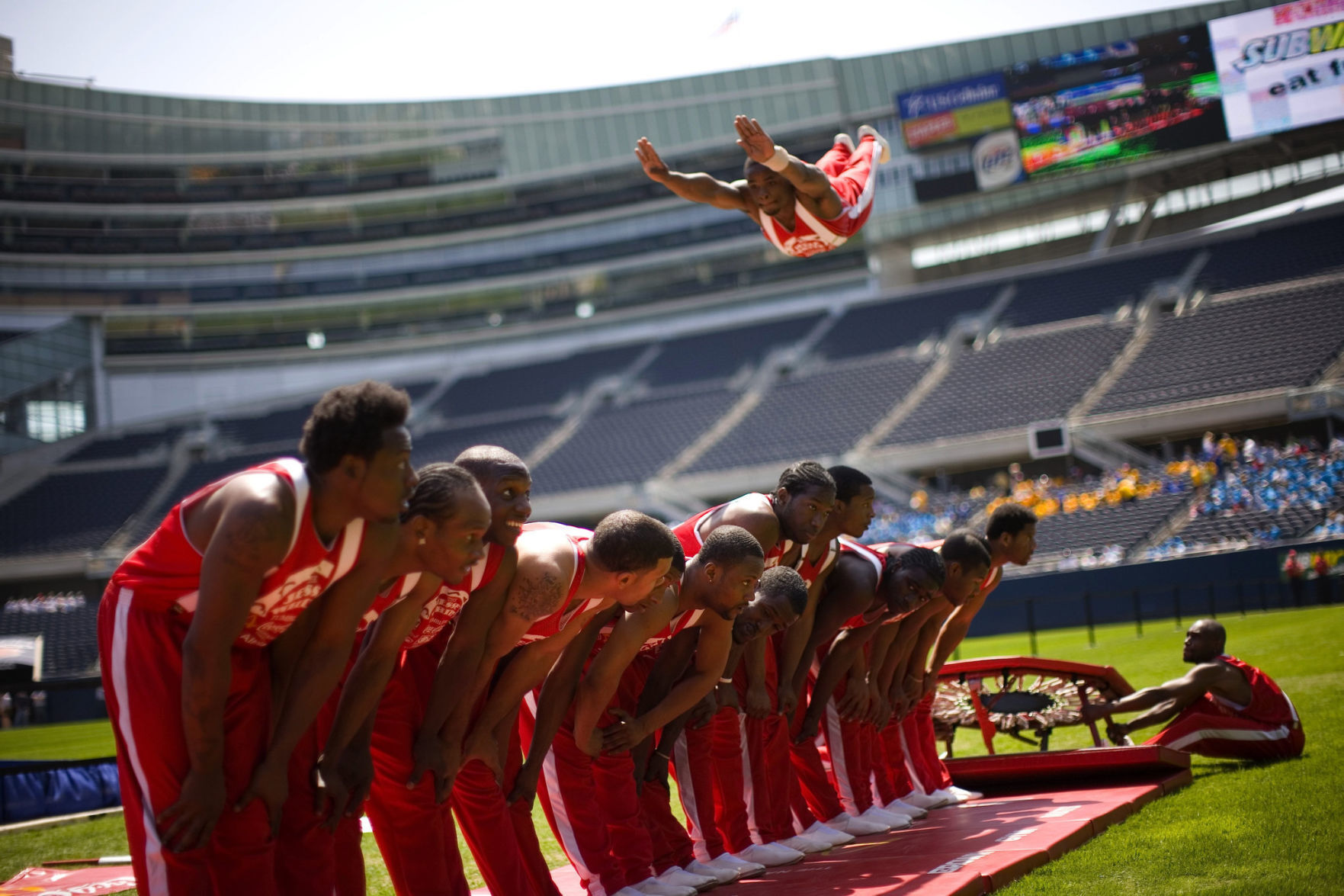 LIFE-CHICAGO’S-OWN-JESSE-WHITE-TUMBLERS-2-TB.jpg